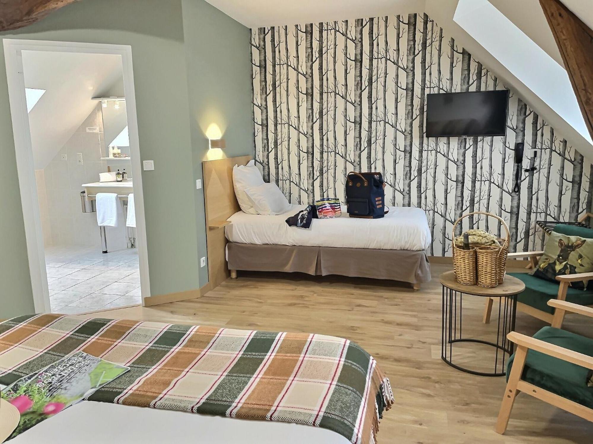 Logis Hotel Du Cygne Брасьє Номер фото